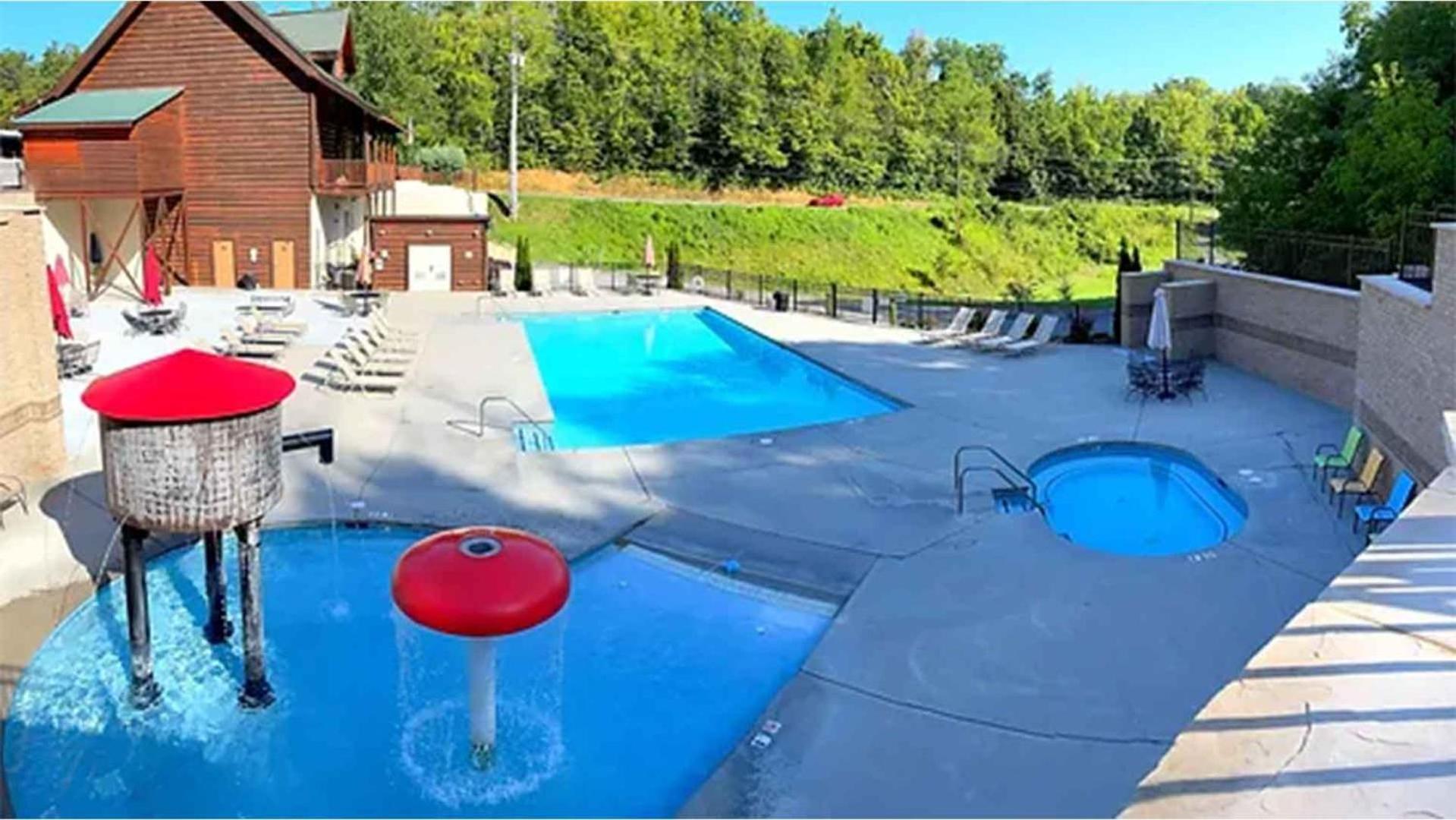فيلا New Majestic 5 Star Amazing View, Pool, Hot Tub! بيدجن فورج المظهر الخارجي الصورة